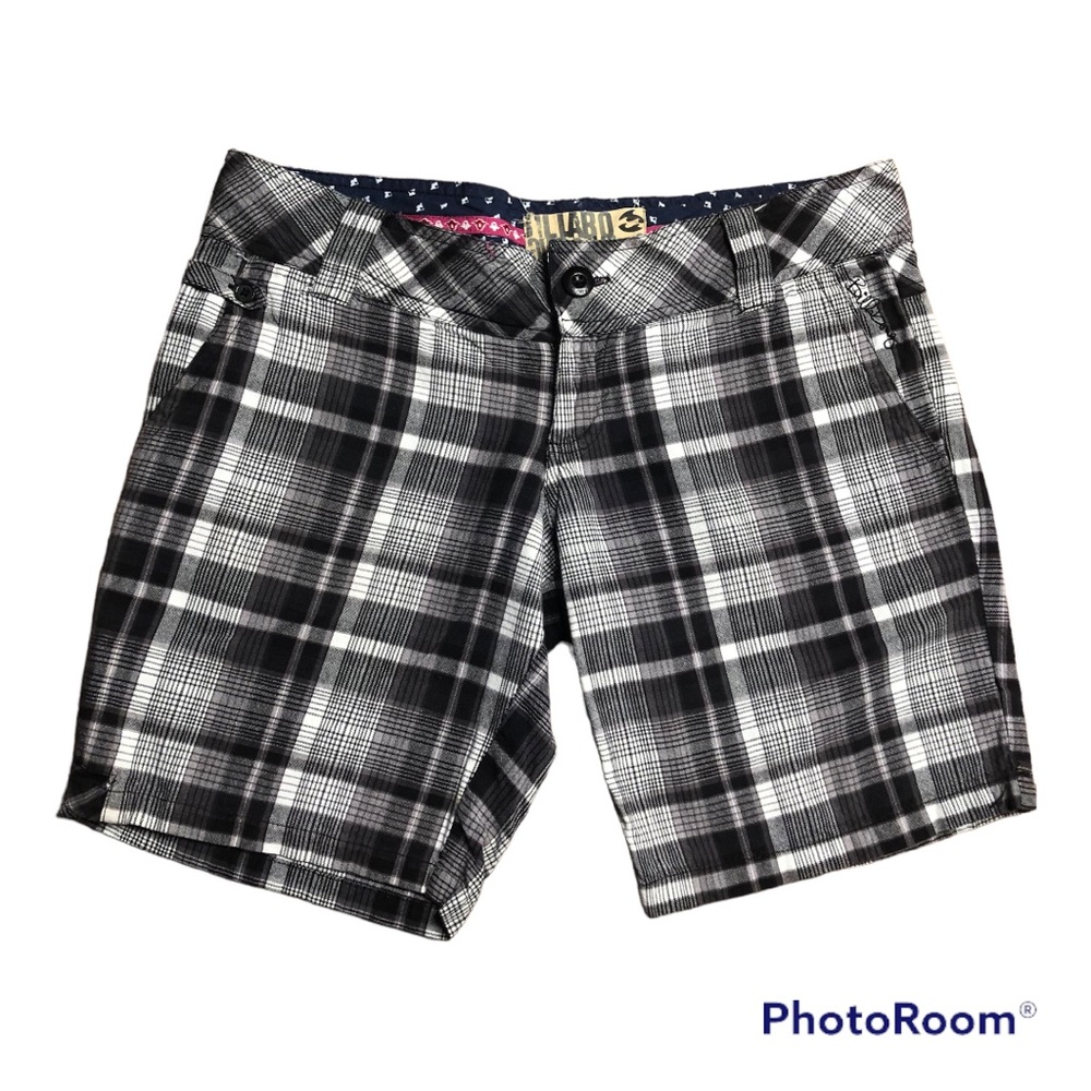 Billabong plaid shorts size 1 black & white